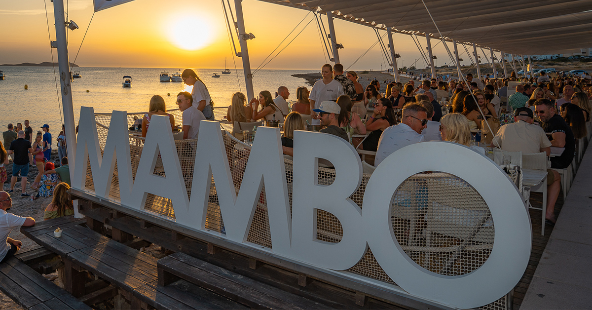 Café Mambo sunset
