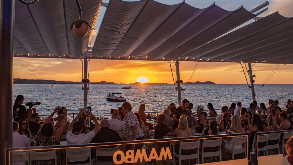 dj cafe mambo ibiza