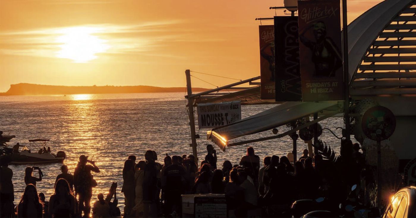 Opening of Café Mambo in April 2025